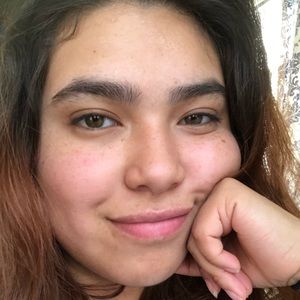 Meet your Posher, Perla